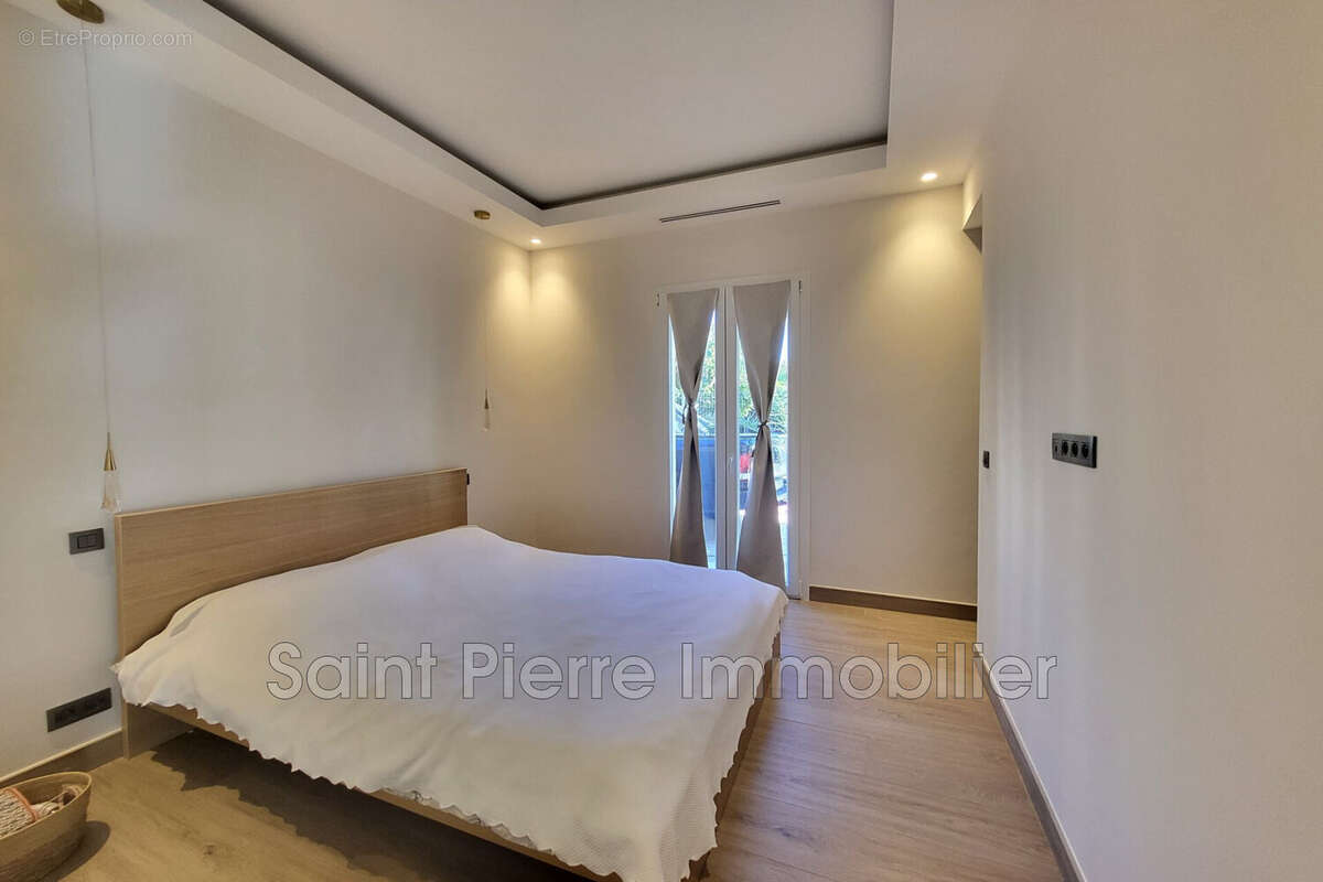 Maison à CAGNES-SUR-MER