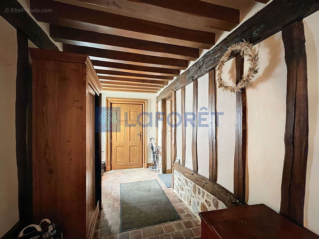 Maison à SAINT-OUEN-D'ATTEZ