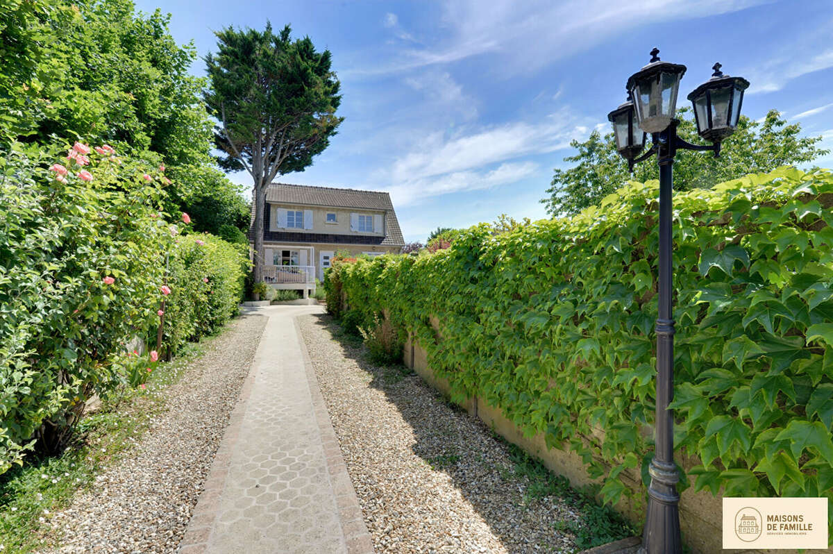 Maison à MONTESSON