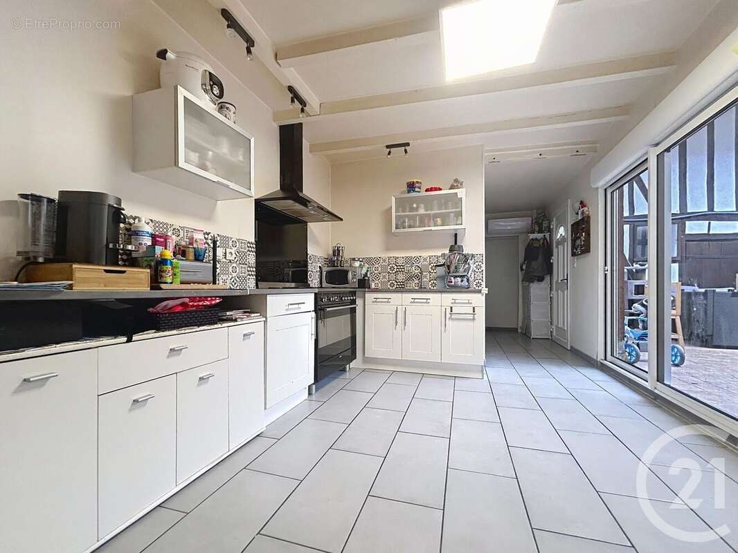 Maison à SAINT-AMAND-SUR-FION