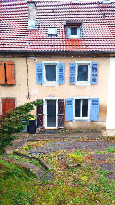 Appartement à PONT-DE-ROIDE
