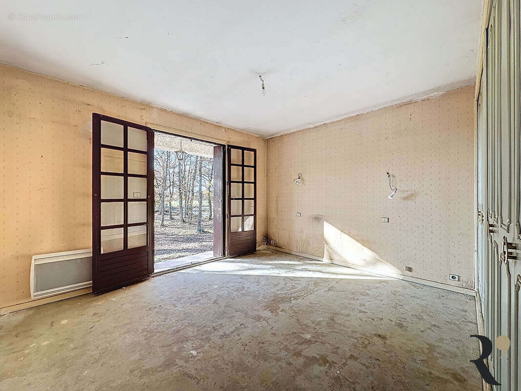 Maison à MERENVIELLE