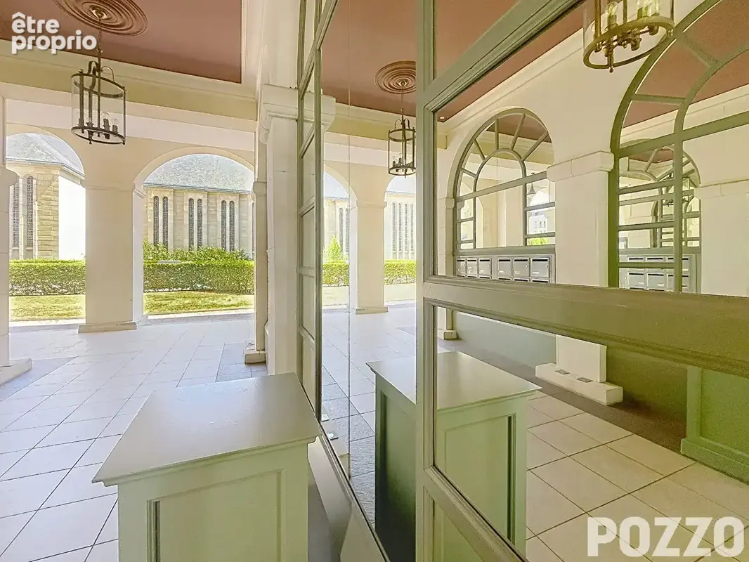 Appartement d'exception centre-ville - Parking privatif - photo 2