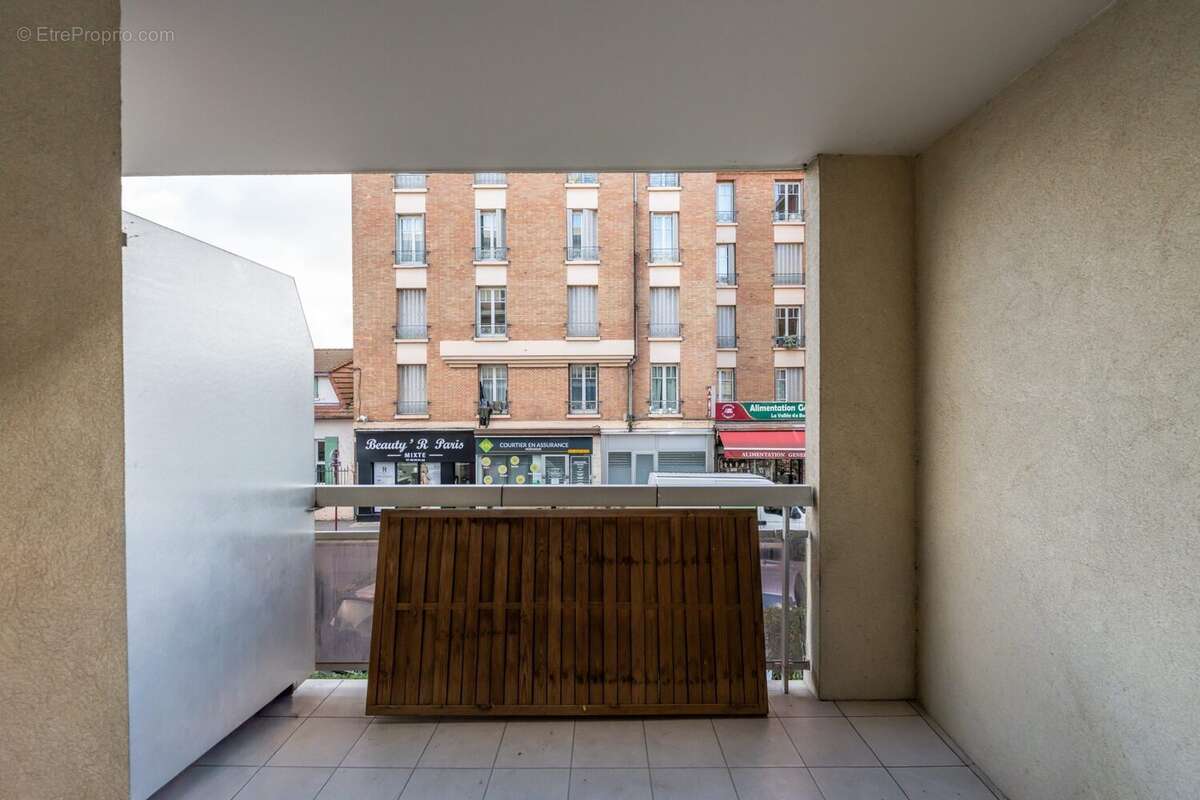 Appartement à BONDY