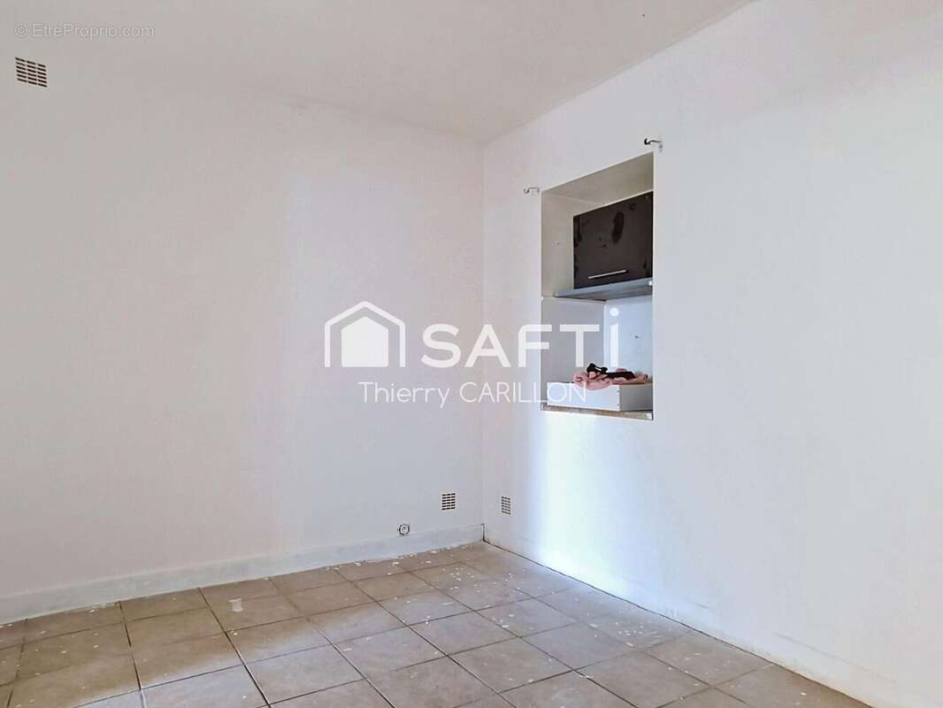 Maison 94 m² à Pamproux  - photo 3