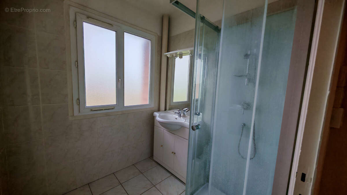 Appartement à SAINT-SYMPHORIEN-D&#039;OZON