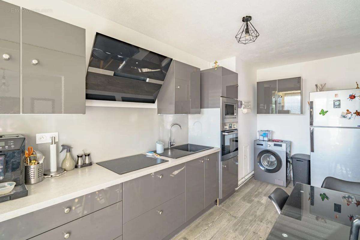 Appartement à ISTRES