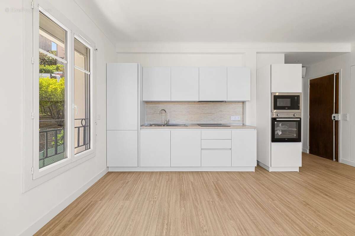 Nice / Bas Cimiez – Magnifique 4 pièces – Refait à neuf – Idéal famille avec potentiel duplex - photo 4