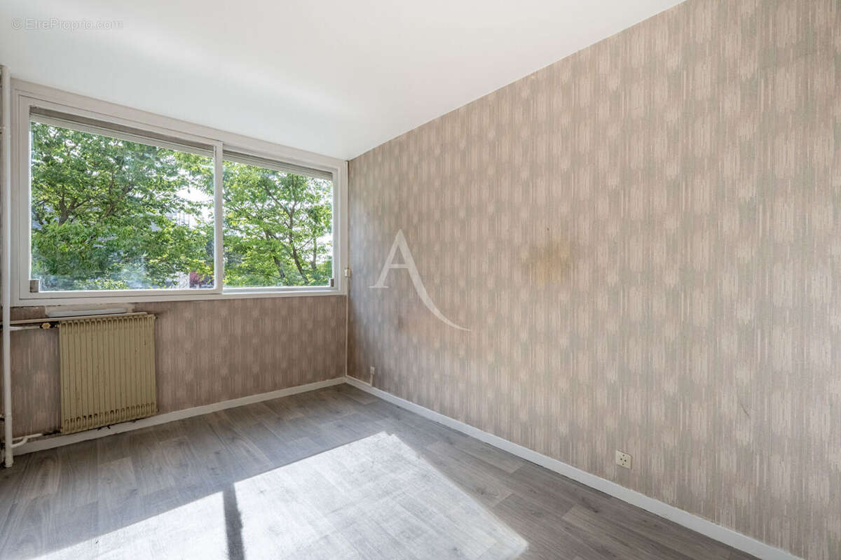 APPARTEMENT LUMINEUX 3P - CERGY - Résidence récemment isolée ! - photo 5