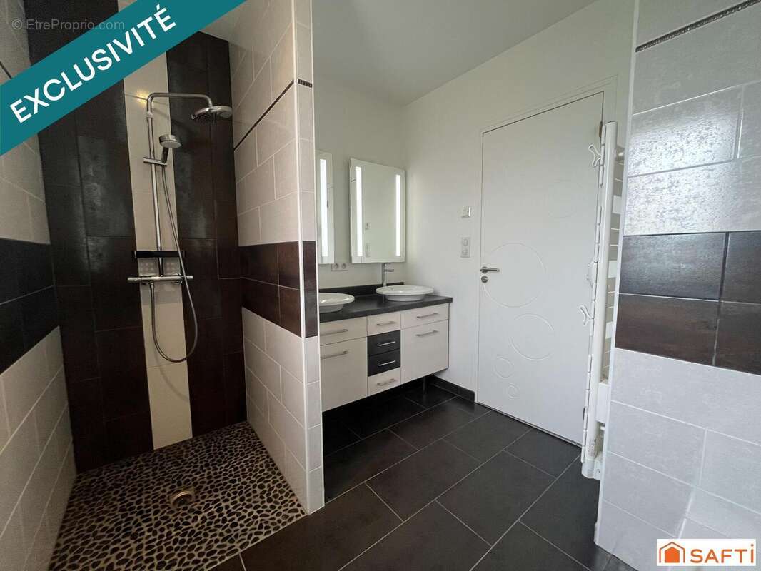 Photo 7 - Maison à SAINT-YVI