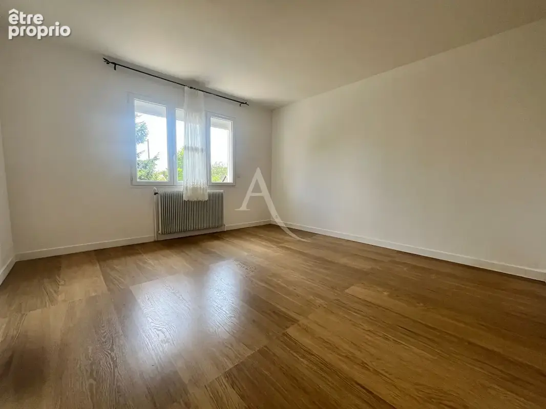 Maison traditionnelle 4 chambres sous sol total SAINT ARNOULT EN YVELINES - photo 8