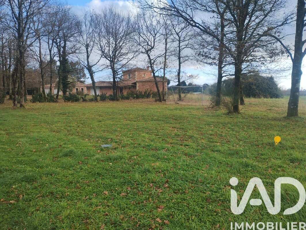 Photo 4 - Terrain à REIGNAC