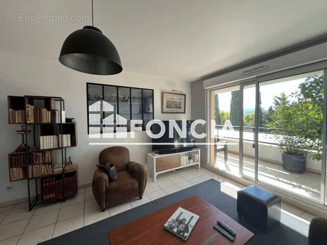 Appartement à MARSEILLE-12E