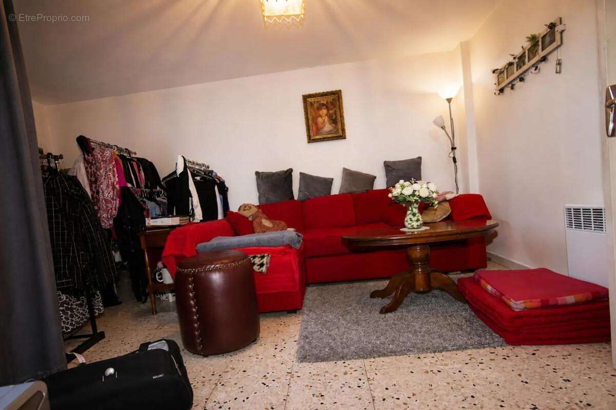 Maison de 8 pièces de 175 m2 à Graissessac - photo 2