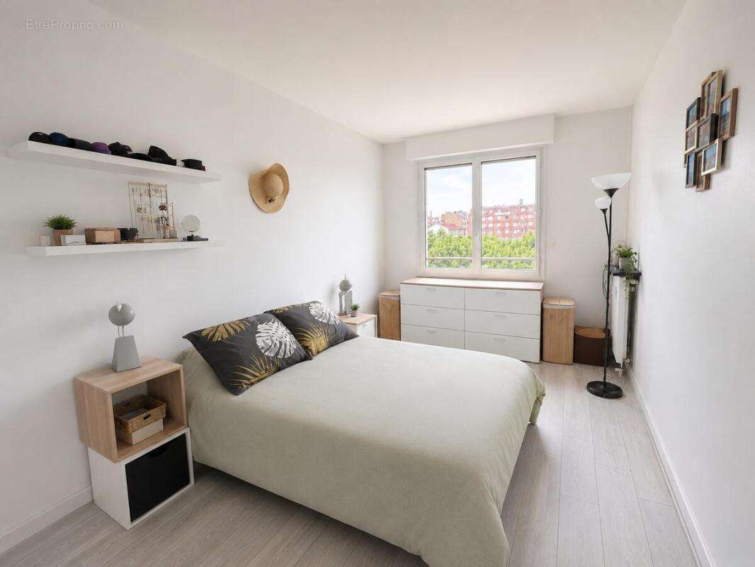 Appartement à ASNIERES-SUR-SEINE