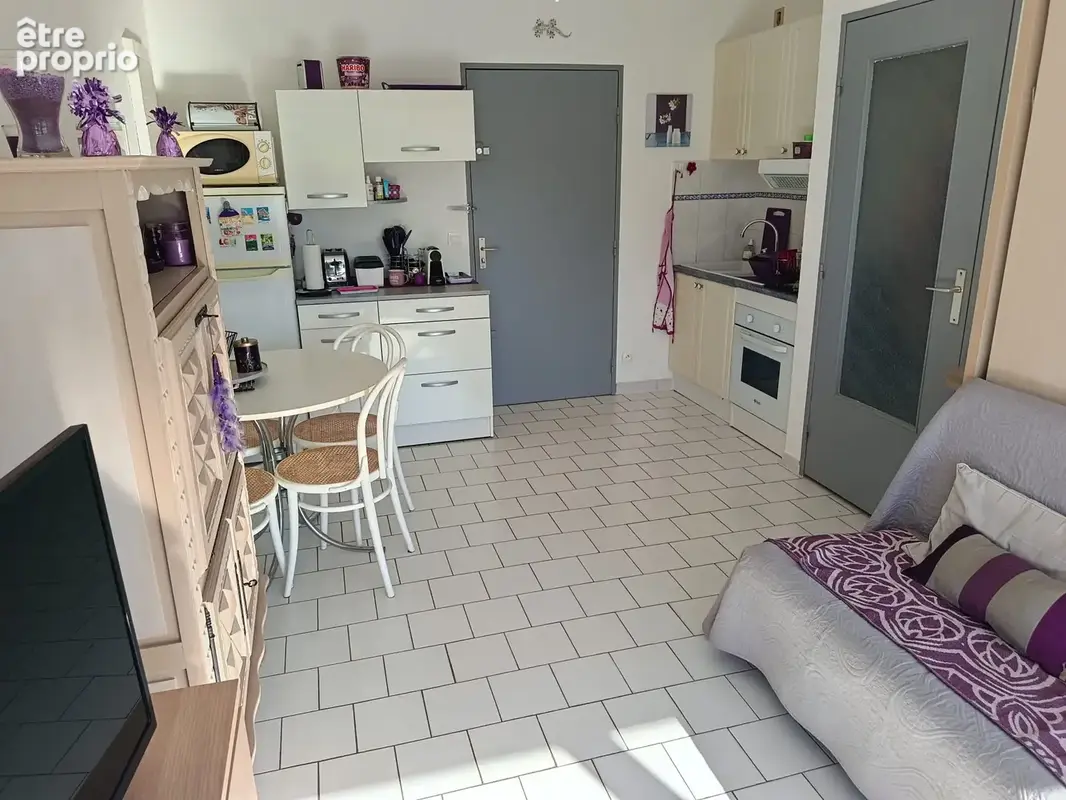 Appartement avec coin nuit residence avec piscine et parking - photo 11