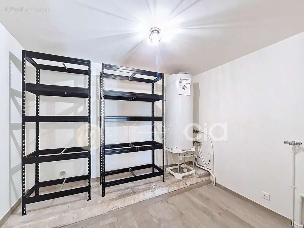 Appartement à SPERACEDES