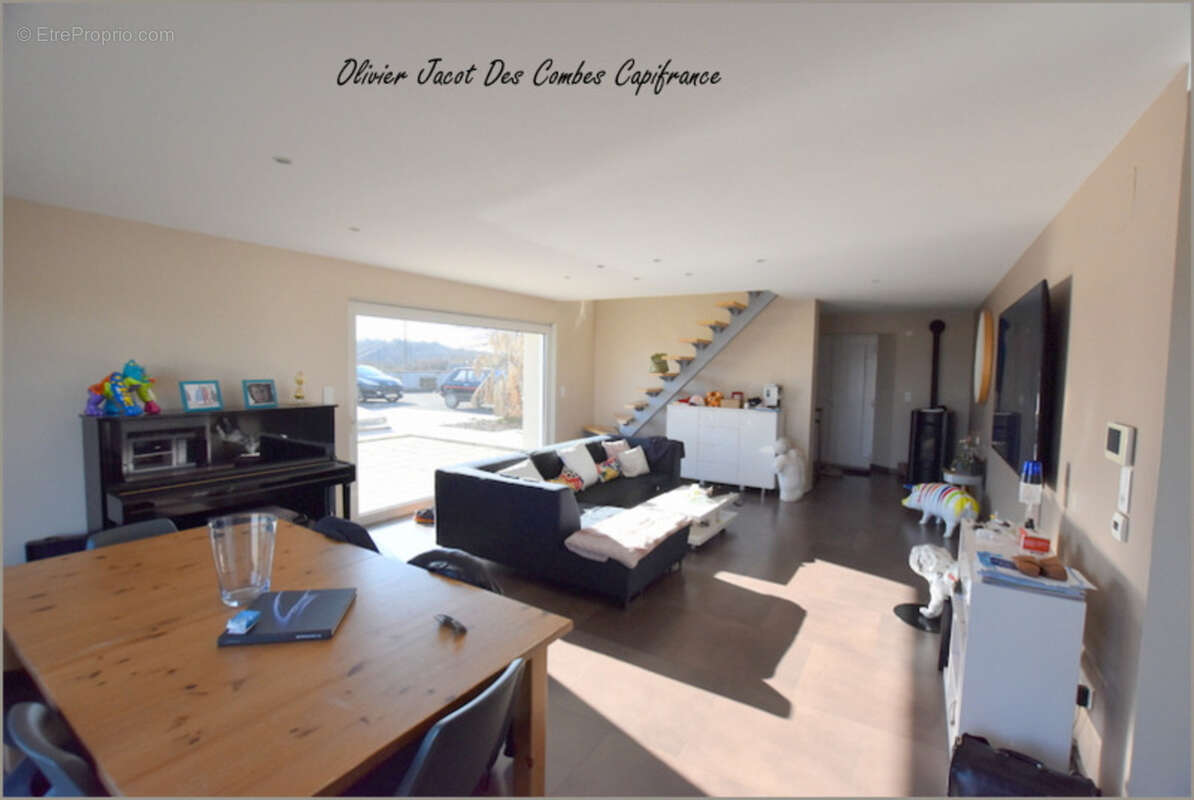 Maison à vendre 7 pièces MONTBELIARD (25) avec piscine sécurisée - photo 4