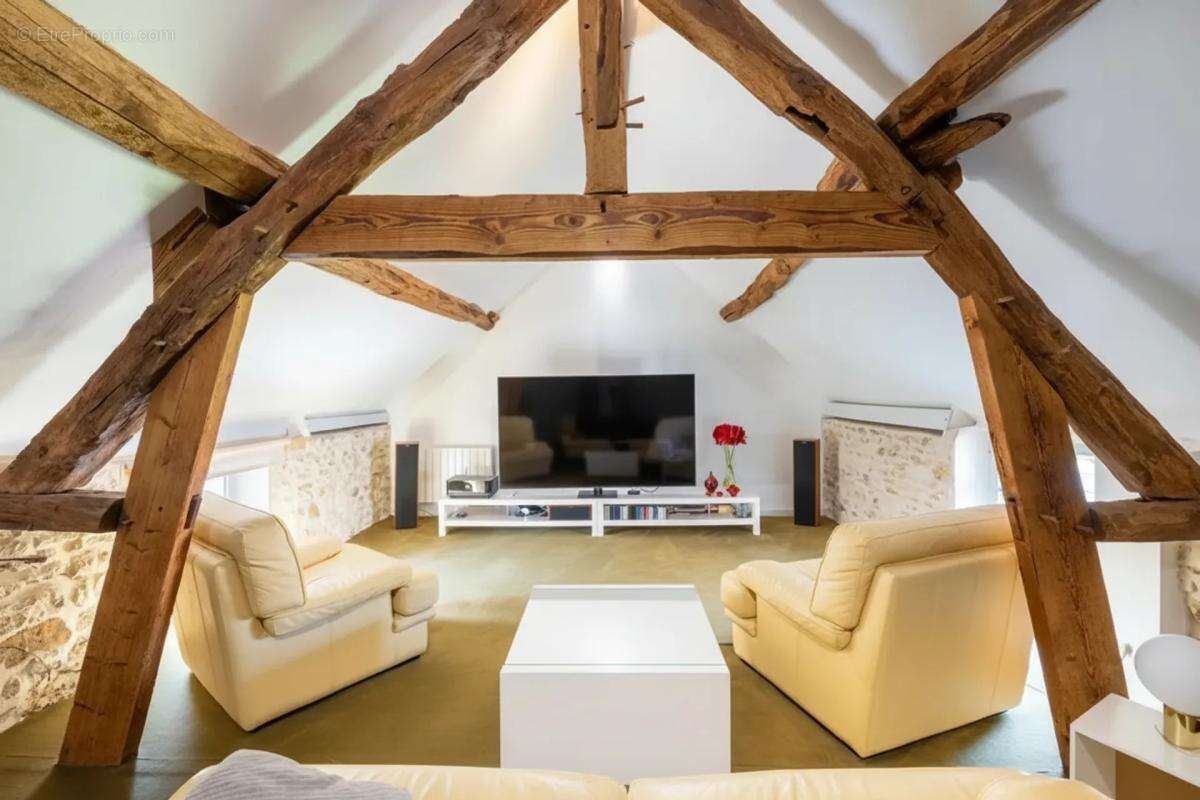 Élégante maison en pierre, 298m² à Flacourt - photo 13