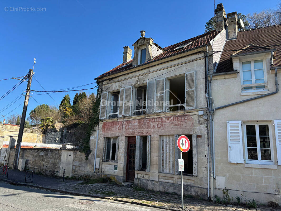 Appartement à PIERREFONDS