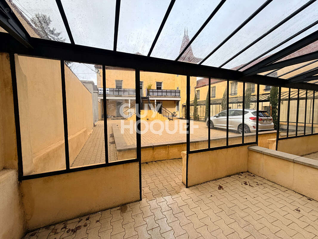 Appartement à BYANS-SUR-DOUBS