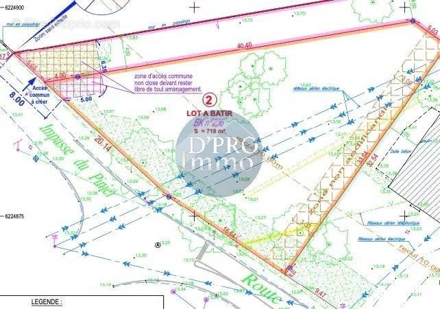 Terrain à SAINT-AIGNAN-GRANDLIEU