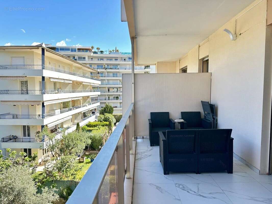 Appartement à CANNES