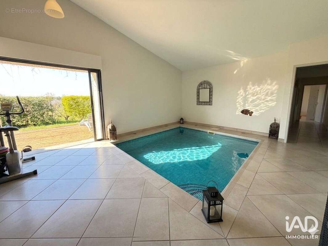 Photo 2 - Maison à SAINT-EMILION