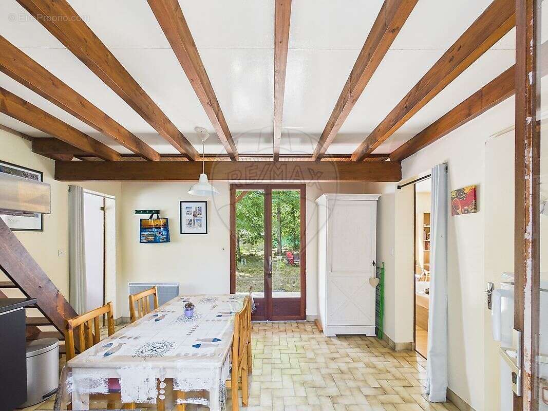 Maison à LES MATHES