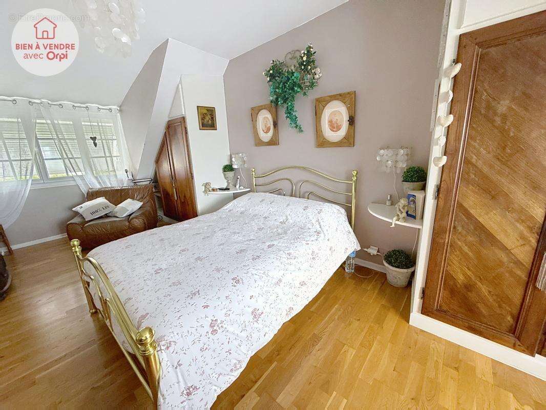Maison à MEULAN