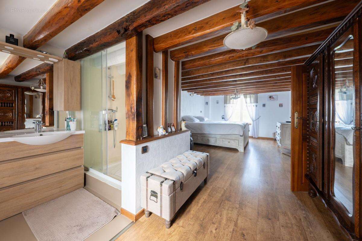 Longère de prestige au charme intemporel 350m2 habitable - photo 10