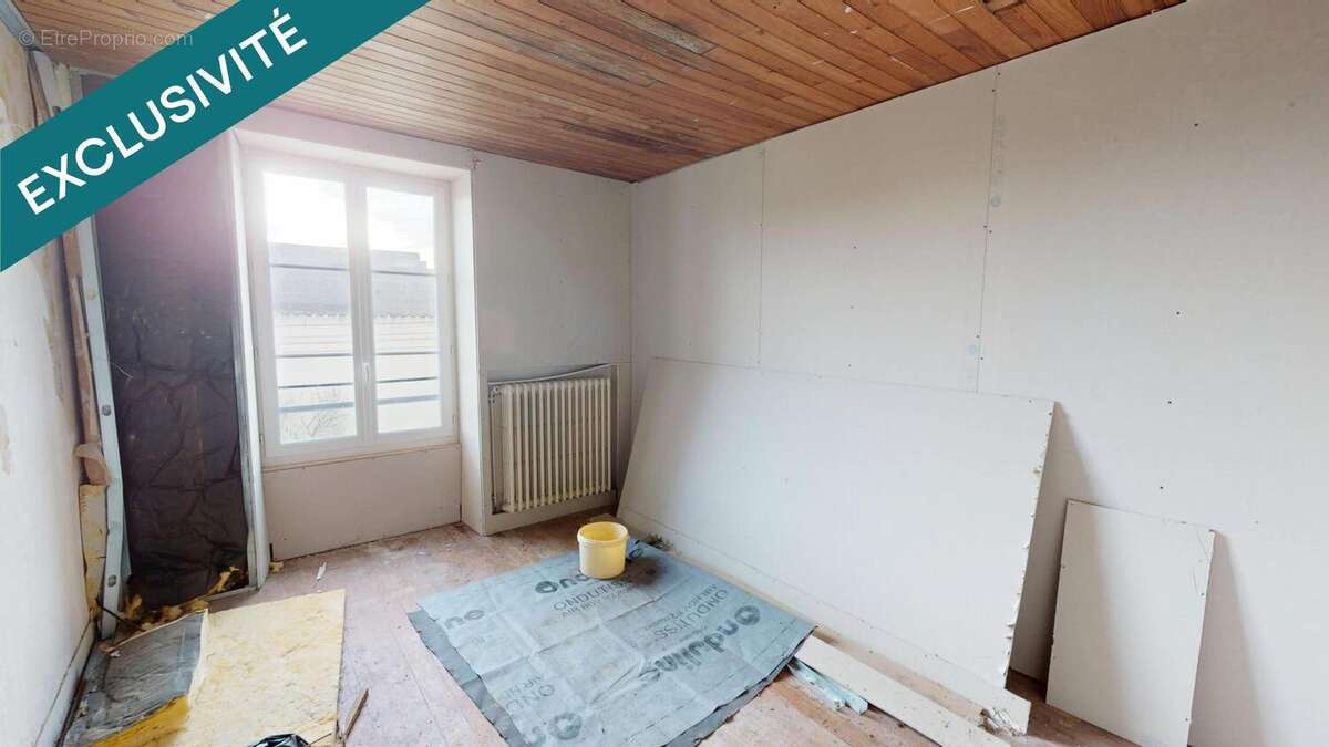 Photo 9 - Maison à VERGNE