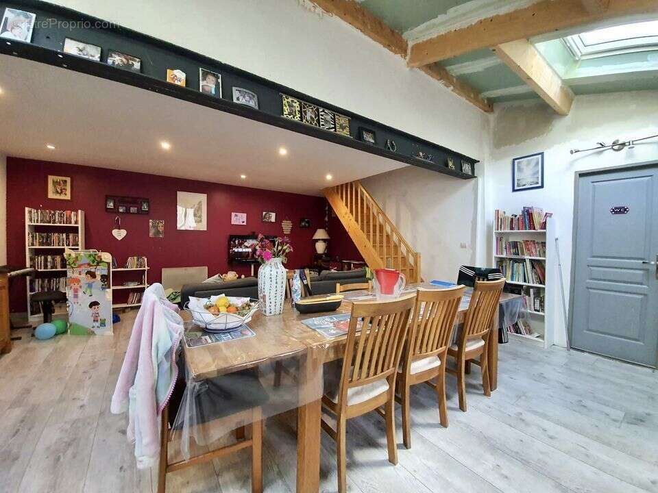 Maison à DONNEMARIE-DONTILLY