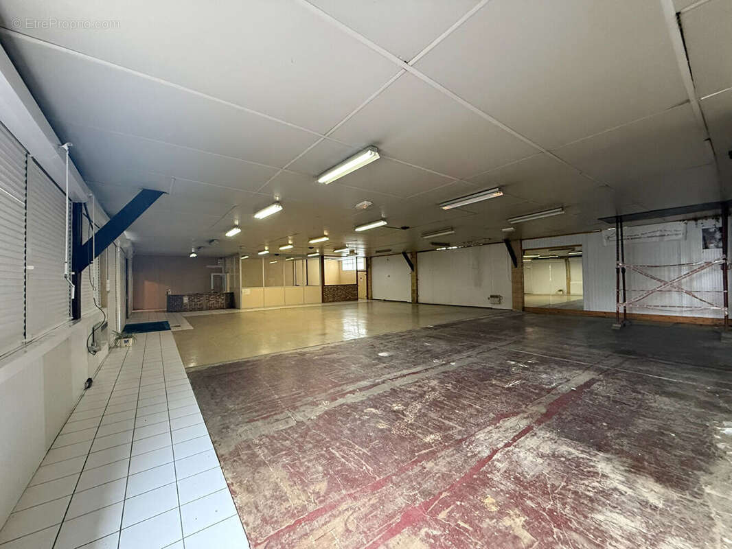 Commerce à CHAUNY