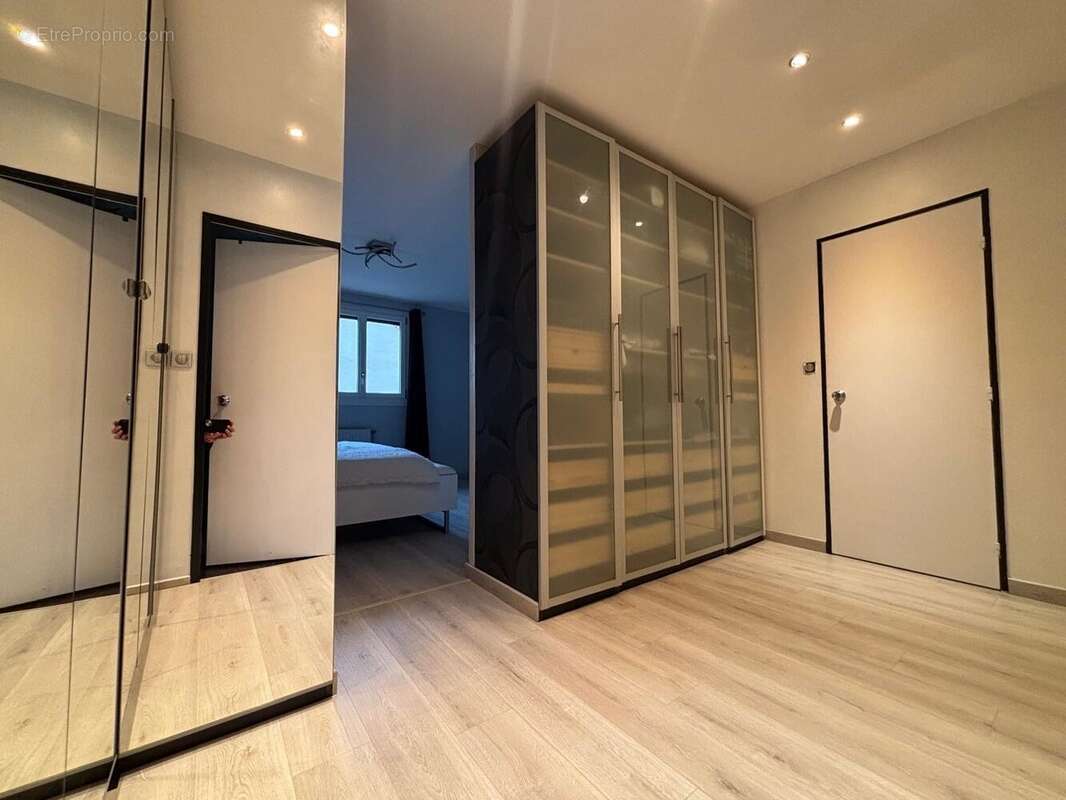 Maison à SAINT-GERMAIN-LES-CORBEIL