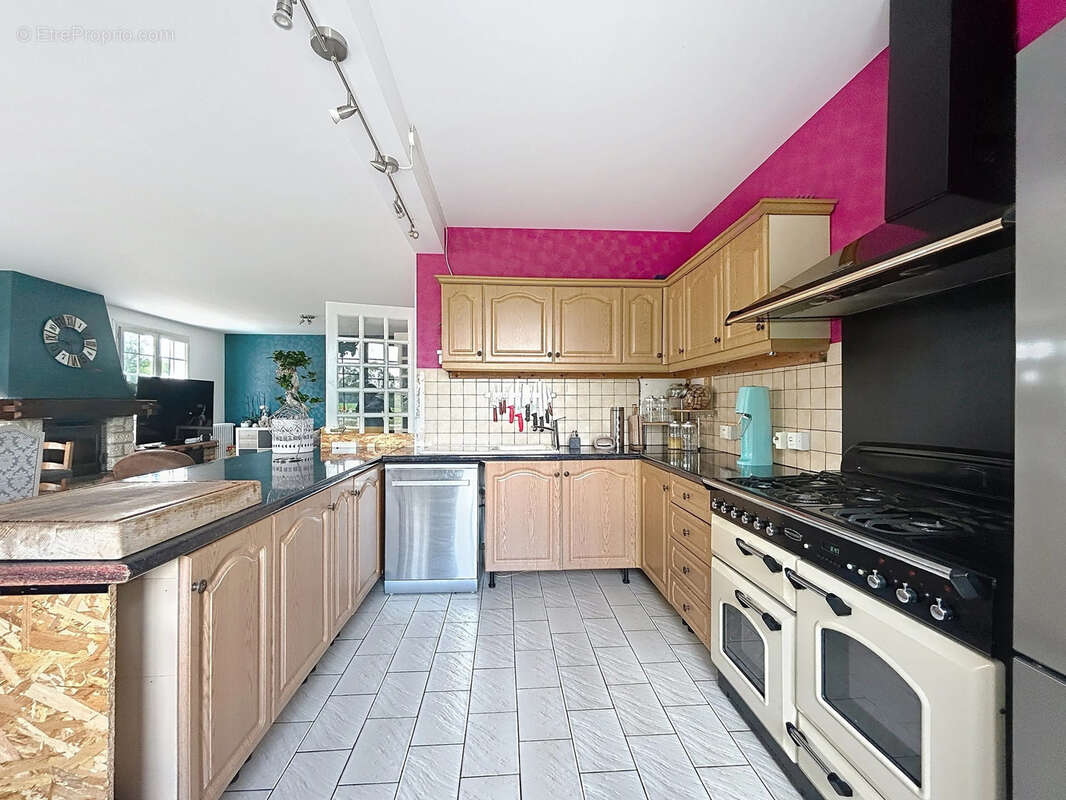 Maison à NEUFMESNIL