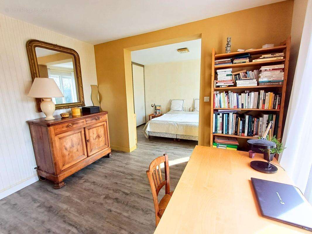 Maison à THORIGNE-FOUILLARD