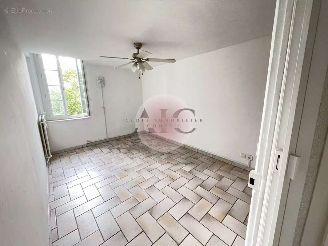 Appartement à FAYENCE