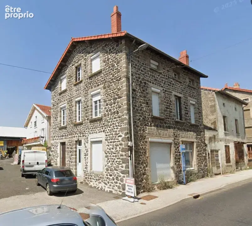 Maison à COSTAROS