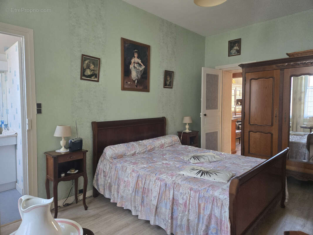 Maison à ROCHEFORT