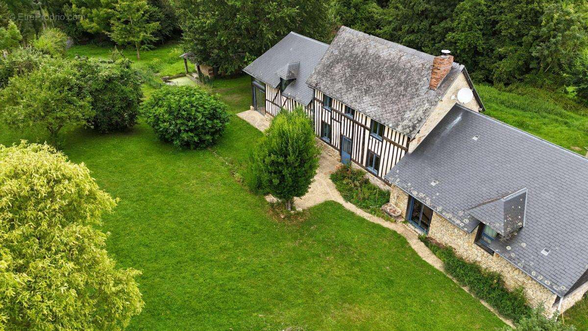 Maison 204 m² à Cambremer  - photo 2