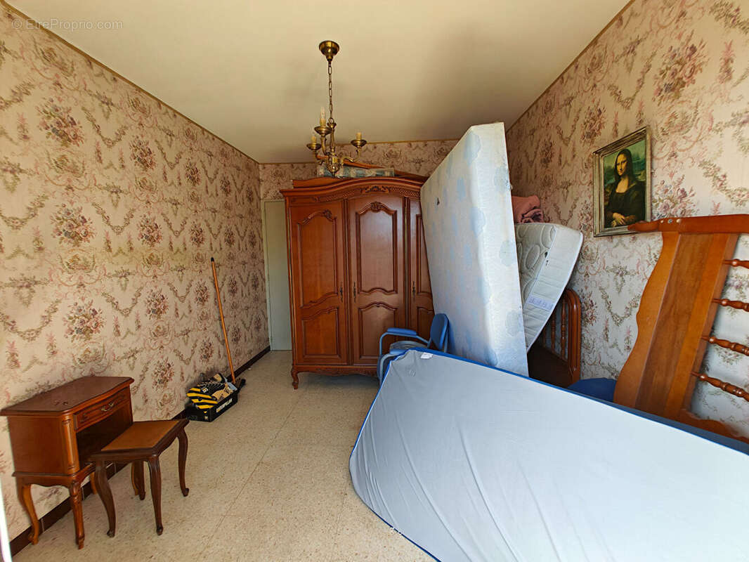 Appartement à LA VALETTE-DU-VAR