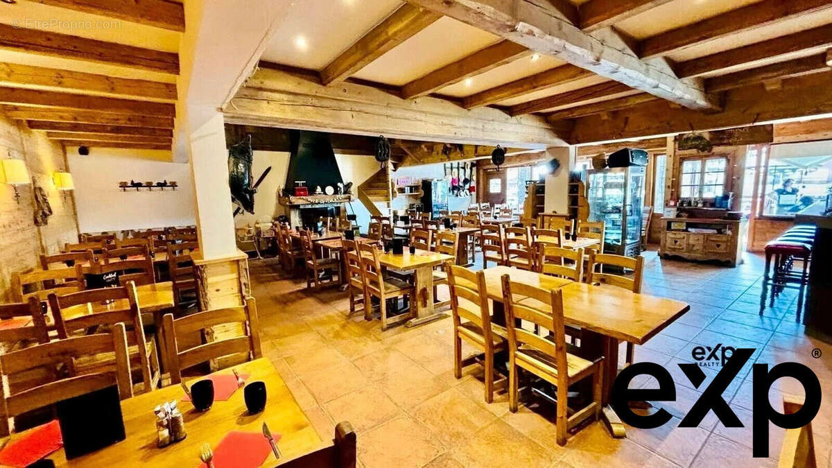 Autre à SAINT-FRANCOIS-LONGCHAMP