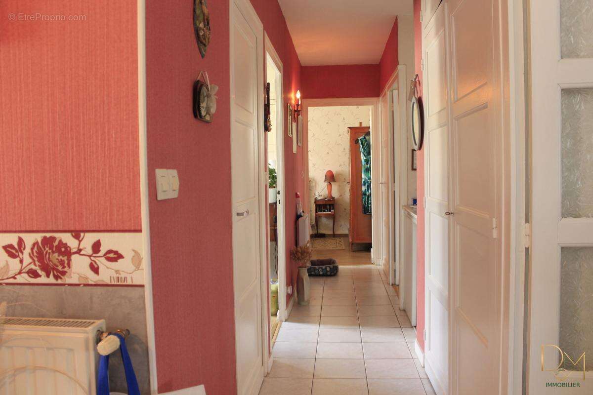 Maison 111 m² à Bergerac  - photo 10