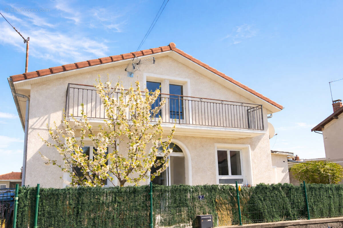 Maison à TIGNIEU-JAMEYZIEU