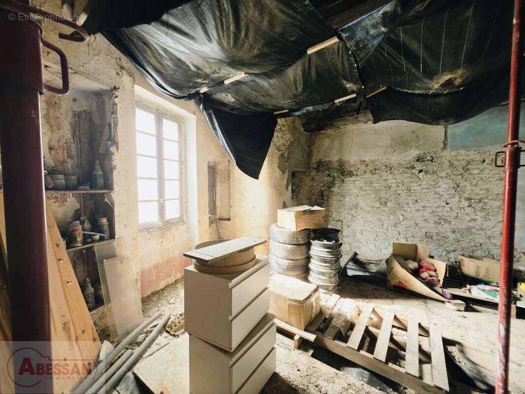 Maison à SAINT-HIPPOLYTE-DU-FORT