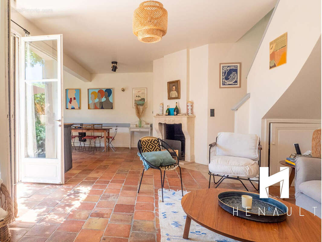 Maison à LES PORTES-EN-RE