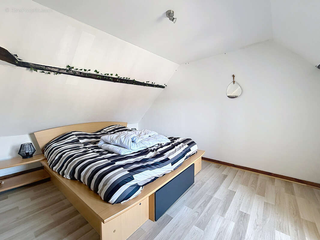 Appartement à CRESSY