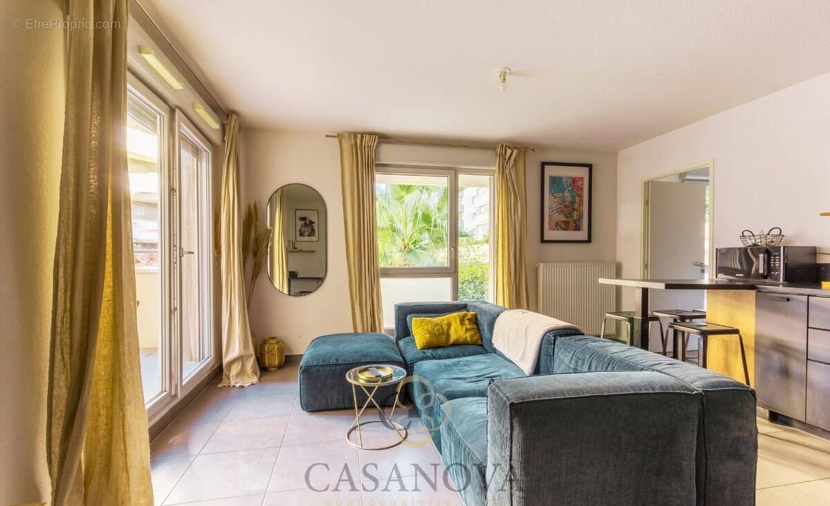 Appartement à CASTELNAU-LE-LEZ