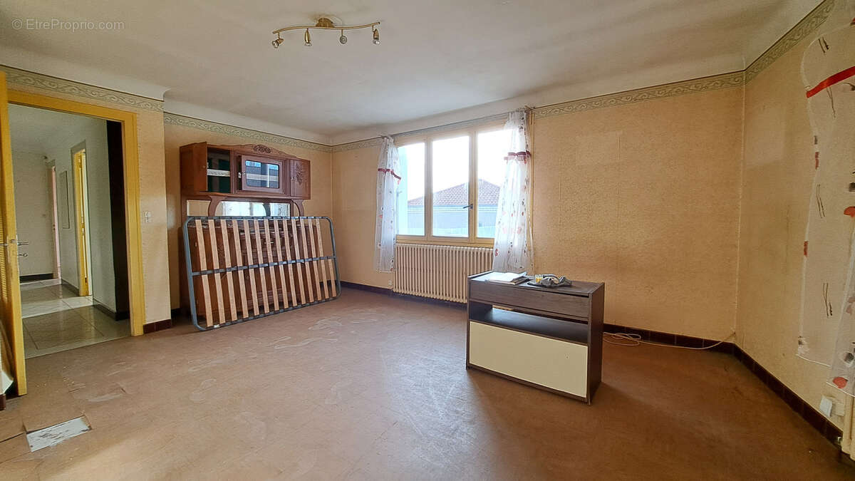 Appartement à SAINT-PARDOUX